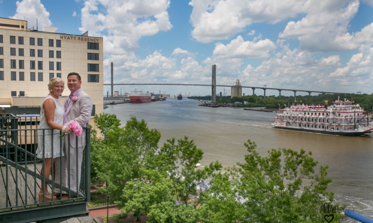 Tina & Greg – Elopement In Savannah At The Gastonian With A Trip To Vic’s On The River