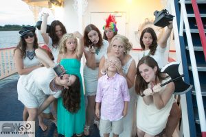 funny wedding photos savannah