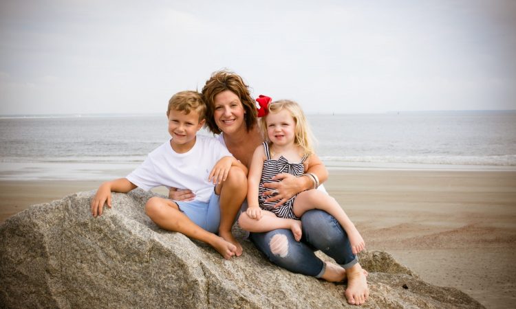 Family Photographer On Tybee – Lauren, Ollie And Maddox Gave Some Great Candid Shots For This Savannah Photographer!