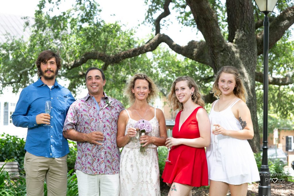 family photos savannah elopement