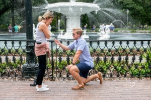 surprise proposal at forsyth park fountain 