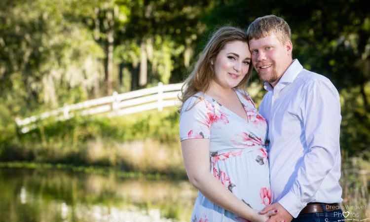 Maternity Photo Shoot At Red Gate Farms