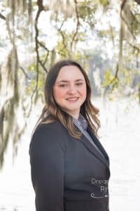 savannah photographer headshots oak tree