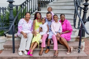 family photos at forsyth park pink 